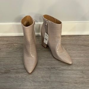 New Light Pink Snake Print Short Heeled Booties